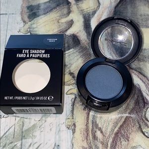 MAC COSMETICS BNIB PARISIAN SKIES eyeshadow Very RARE NEW